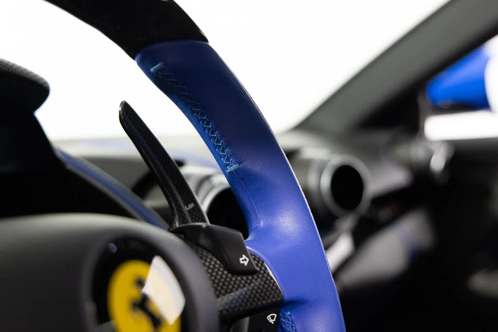 2022 Ferrari 812 GTS - Image 23 of 31