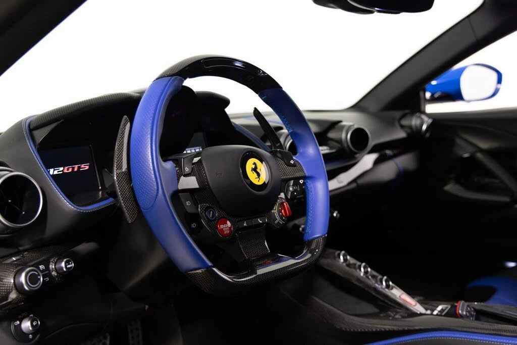 2022 Ferrari 812 GTS - Image 21 of 31