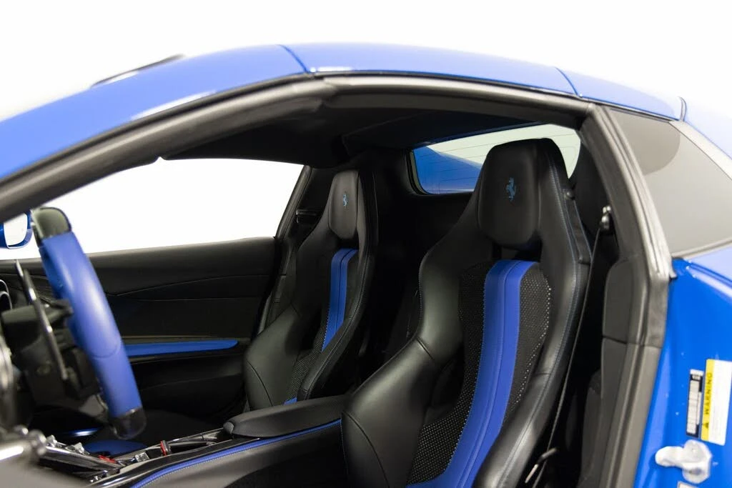2022 Ferrari 812 GTS - Image 19 of 31