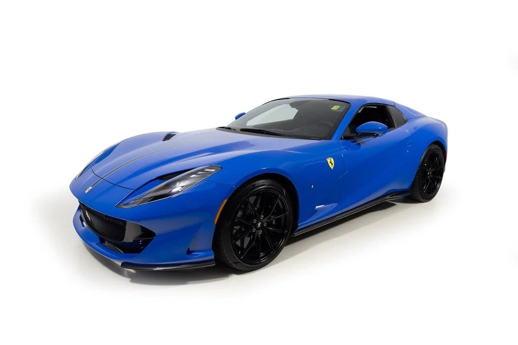 2022 Ferrari 812 GTS - Image 4 of 31