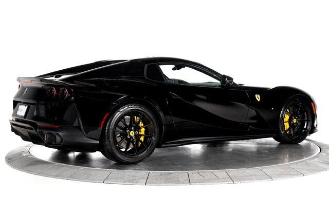 2022 Ferrari 812 GTS - Image 2 of 31