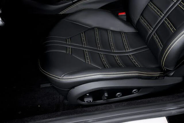 2022 Ferrari 812 GTS - Image 23 of 31