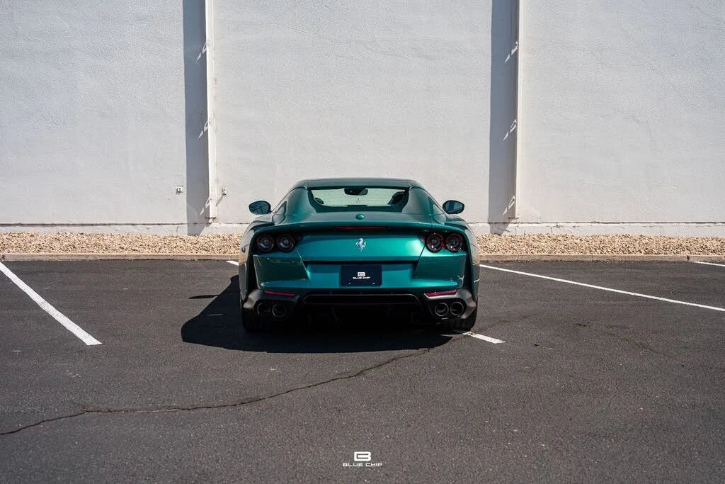 2022 Ferrari 812 GTS - Image 28 of 31