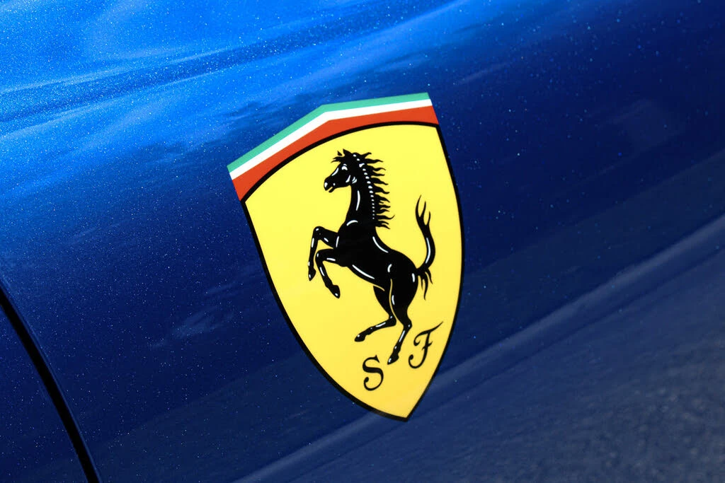 2022 Ferrari 812 GTS - Image 6 of 31