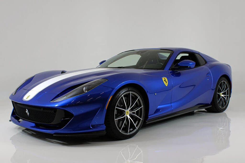 2022 Ferrari 812 GTS - Image 30 of 31