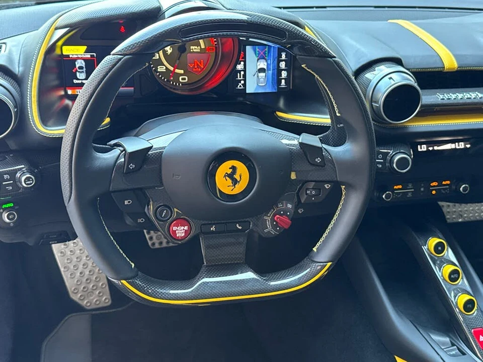 2022 Ferrari 812 GTS - Image 16 of 31