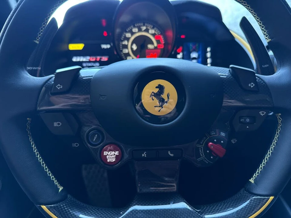 2022 Ferrari 812 GTS - Image 27 of 31