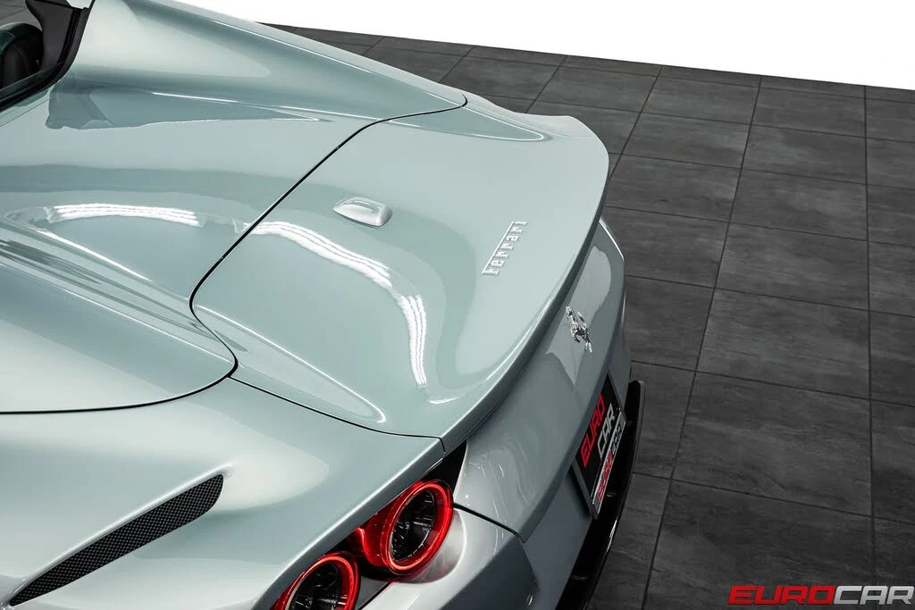 2022 Ferrari 812 GTS - Image 23 of 31