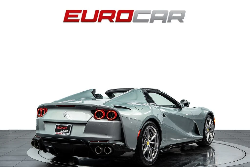 2022 Ferrari 812 GTS - Image 6 of 31