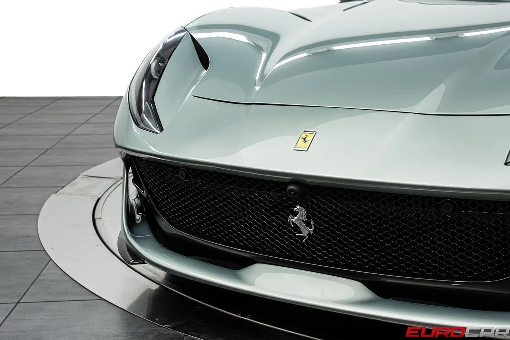 2022 Ferrari 812 GTS - Image 13 of 31