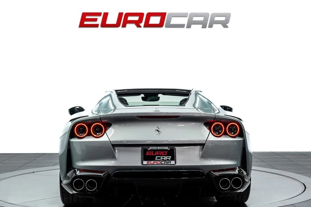 2022 Ferrari 812 GTS - Image 5 of 31