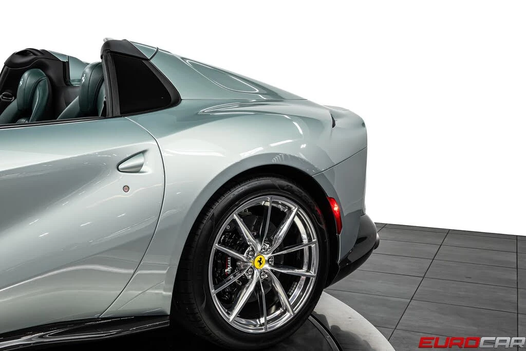 2022 Ferrari 812 GTS - Image 20 of 31