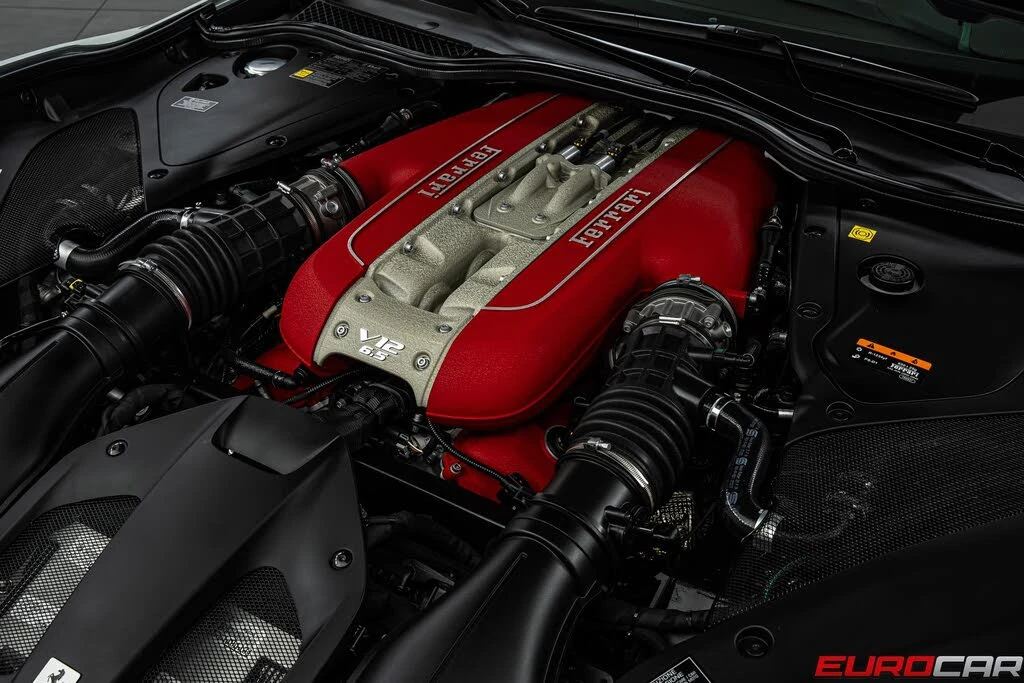 2022 Ferrari 812 GTS - Image 12 of 31