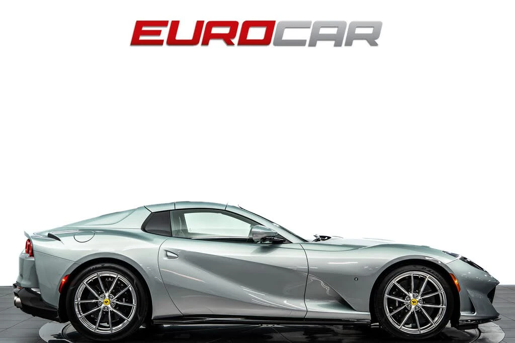 2022 Ferrari 812 GTS - Image 8 of 31