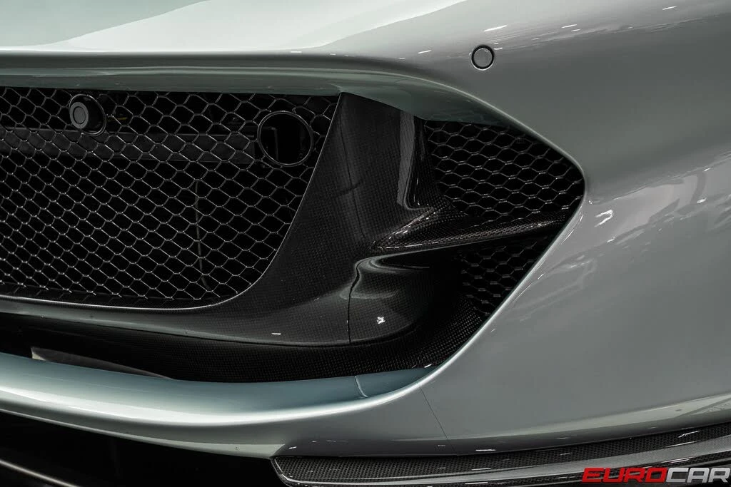 2022 Ferrari 812 GTS - Image 15 of 31