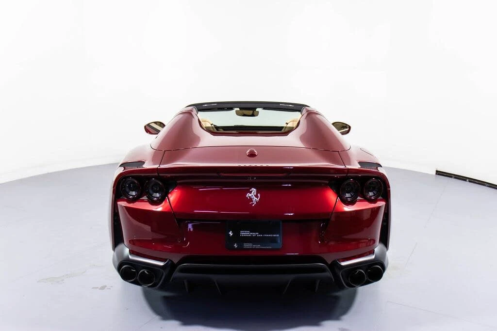 2022 Ferrari 812 GTS - Image 7 of 31