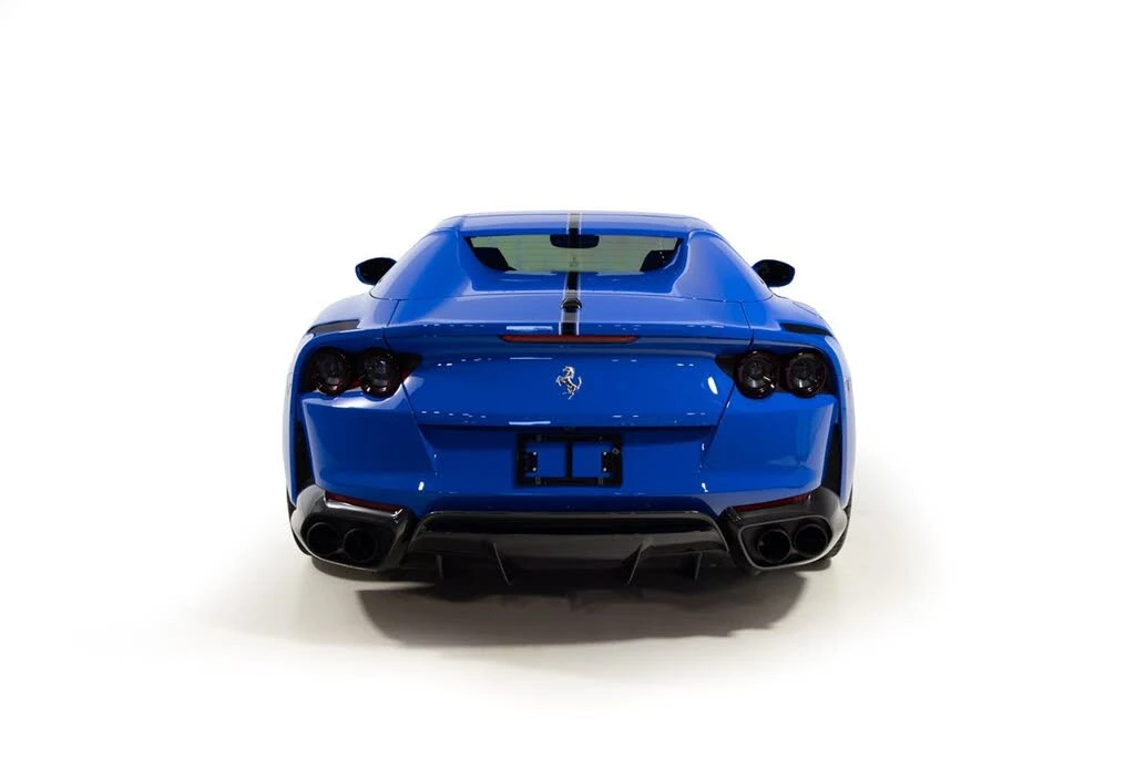2022 Ferrari 812 GTS - Image 7 of 31