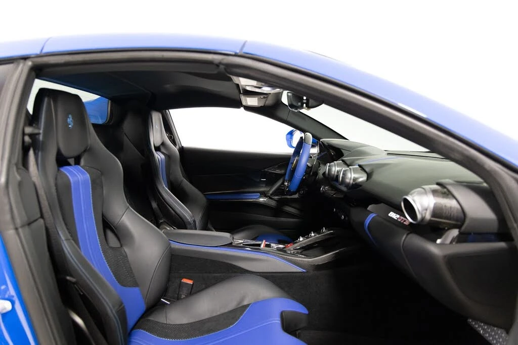 2022 Ferrari 812 GTS - Image 30 of 31