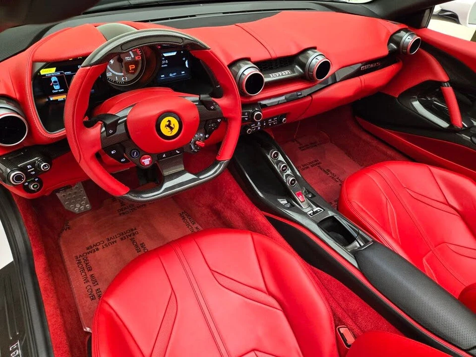 2022 Ferrari 812 GTS - Image 20 of 31