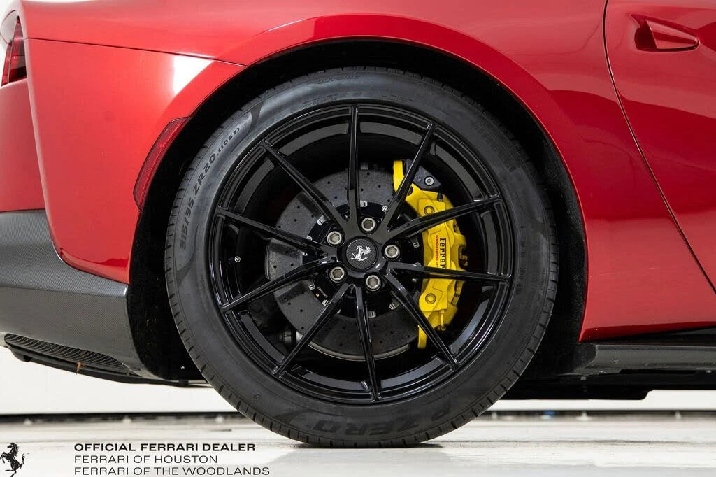 2022 Ferrari 812 GTS - Image 20 of 31