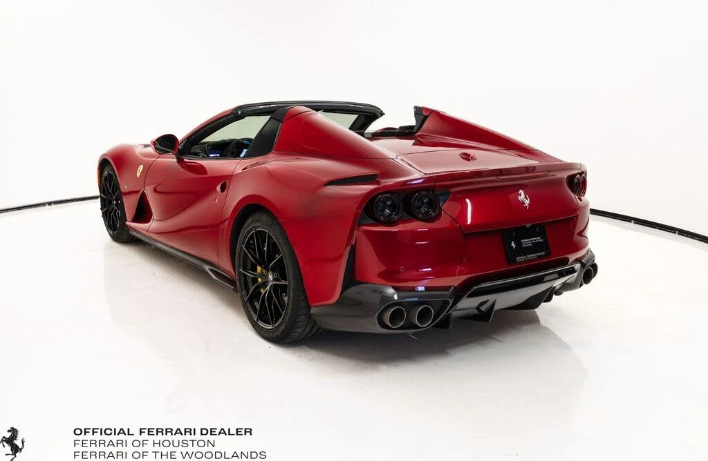 2022 Ferrari 812 GTS - Image 2 of 31