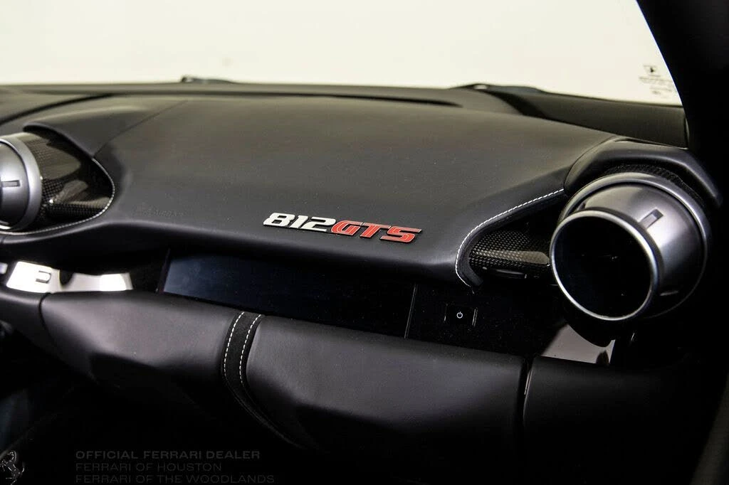 2022 Ferrari 812 GTS - Image 15 of 31