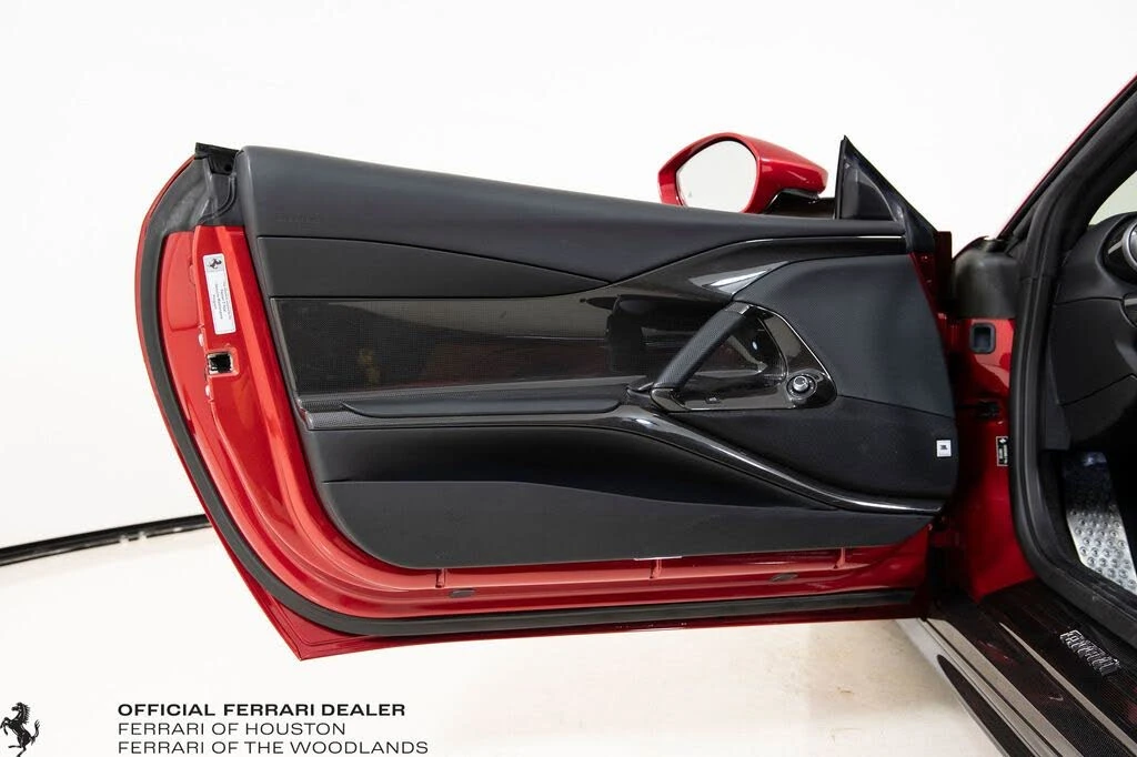 2022 Ferrari 812 GTS - Image 22 of 31