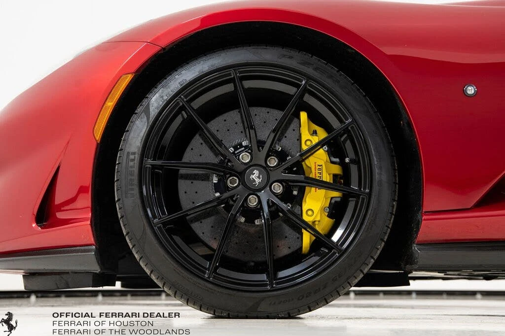 2022 Ferrari 812 GTS - Image 18 of 31