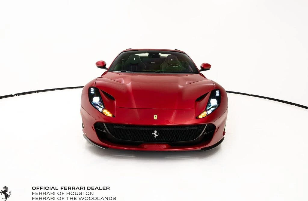 2022 Ferrari 812 GTS - Image 9 of 31