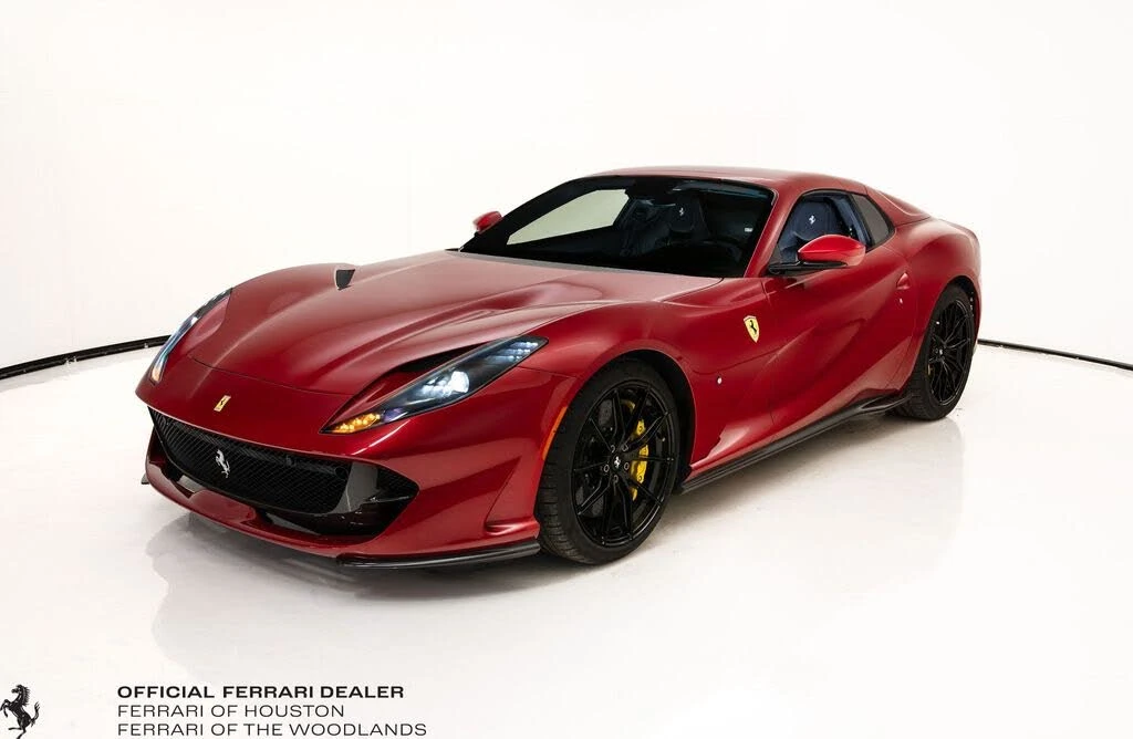 2022 Ferrari 812 GTS - Image 27 of 31