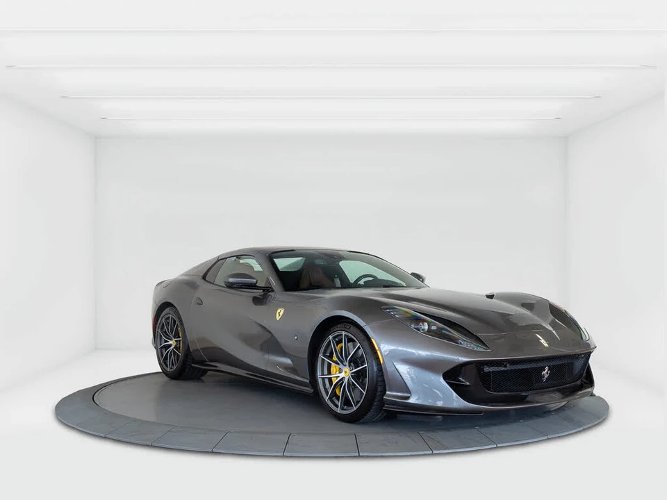 2022 Ferrari 812 GTS - Image 7 of 7