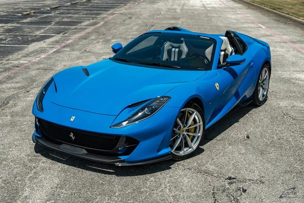 2022 Ferrari 812 GTS - Image 6 of 31