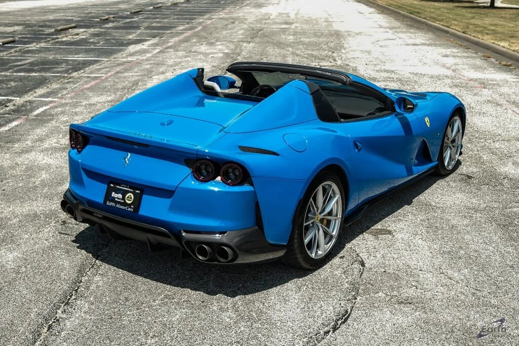 2022 Ferrari 812 GTS - Image 20 of 31