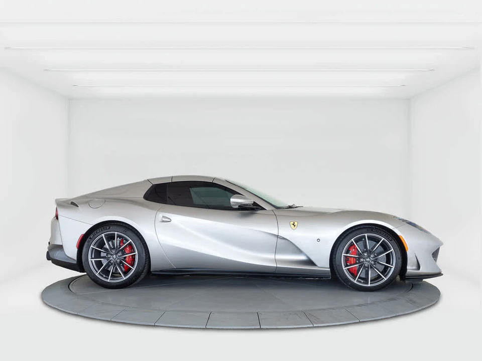 2022 Ferrari 812 GTS - Image 6 of 6
