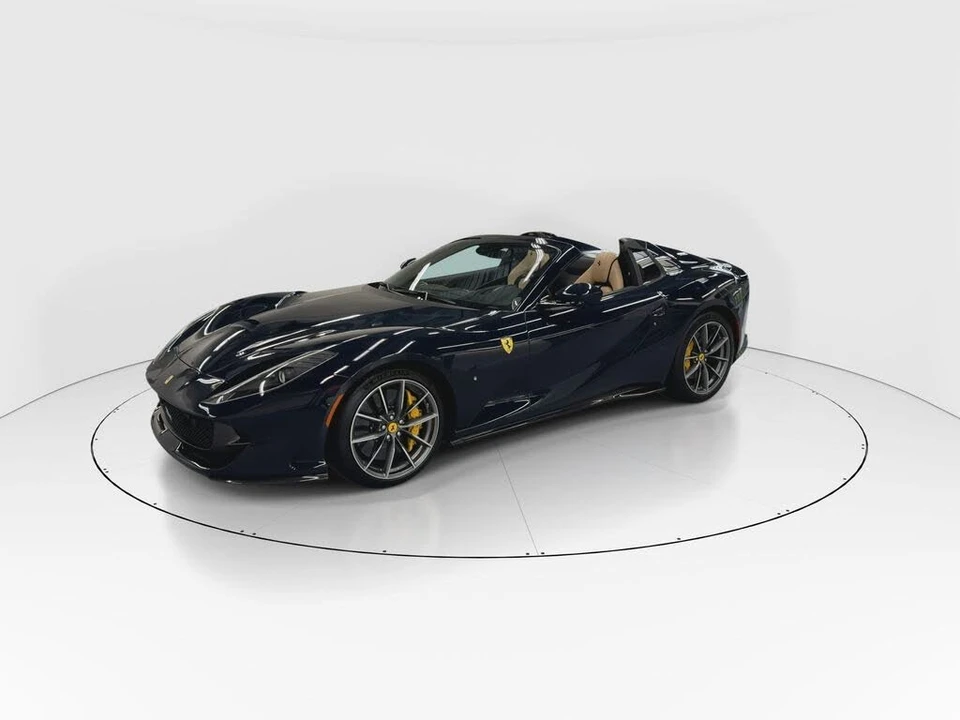 2022 Ferrari 812 GTS - Image 4 of 31