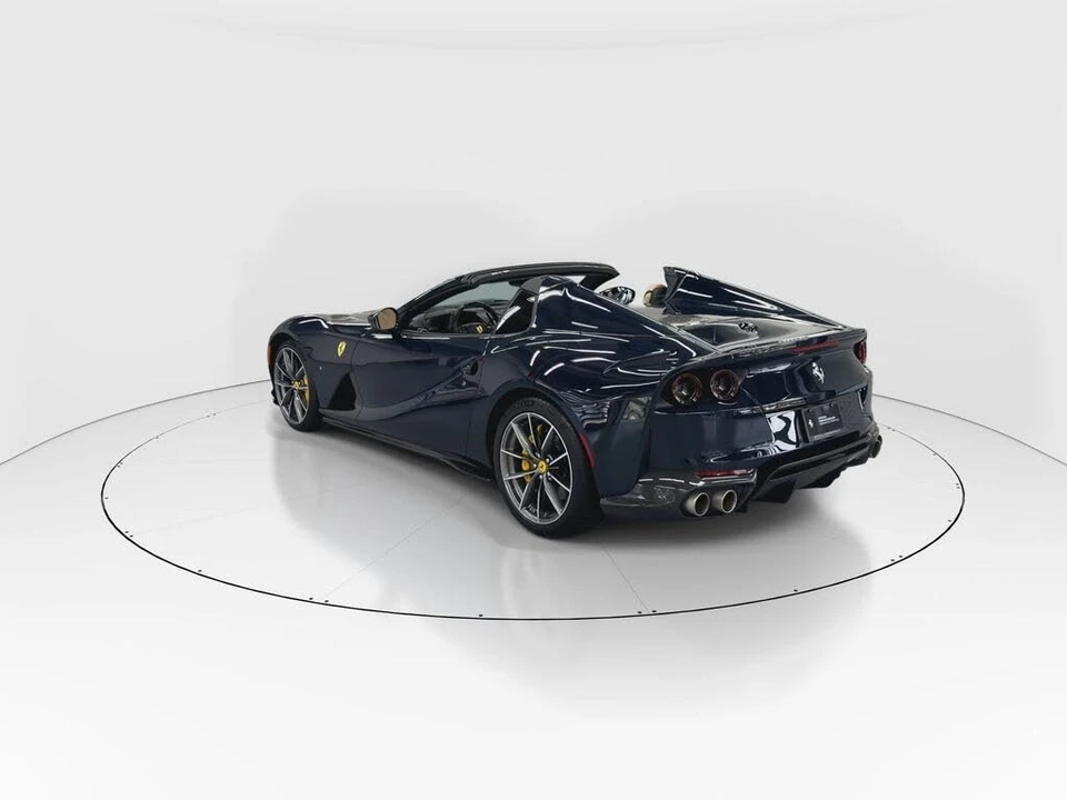 2022 Ferrari 812 GTS - Image 6 of 31