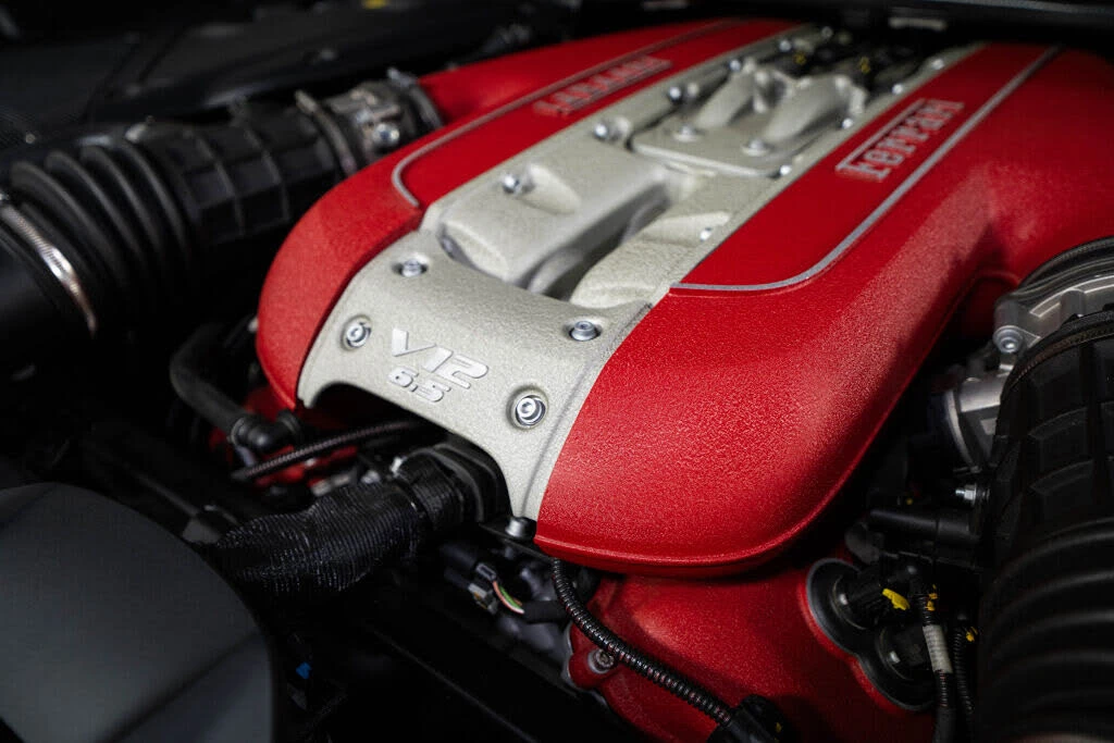 2022 Ferrari 812 GTS - Image 24 of 31