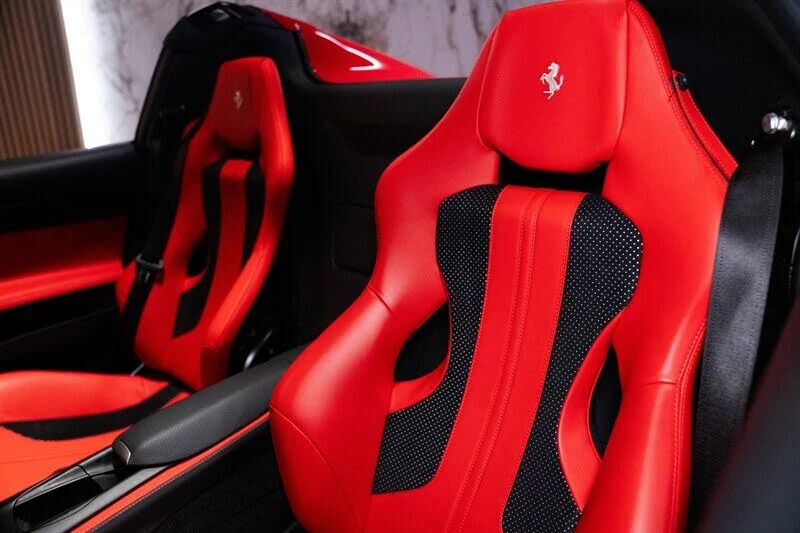 2022 Ferrari 812 GTS - Image 15 of 31