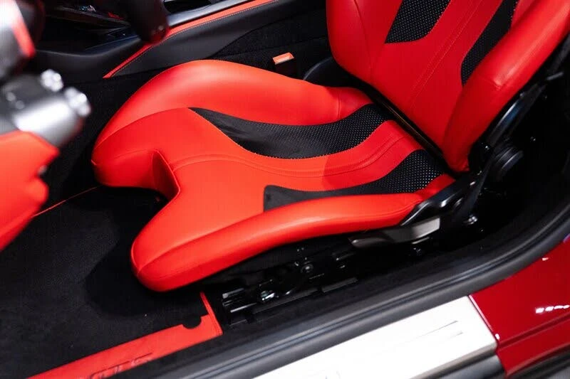 2022 Ferrari 812 GTS - Image 20 of 31