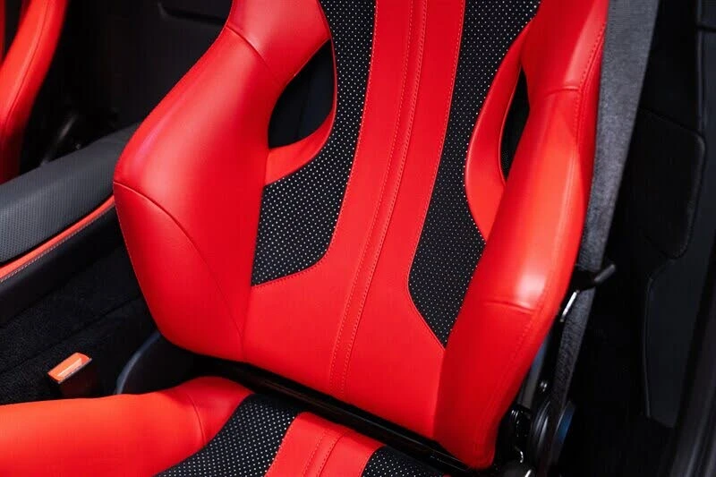 2022 Ferrari 812 GTS - Image 17 of 31
