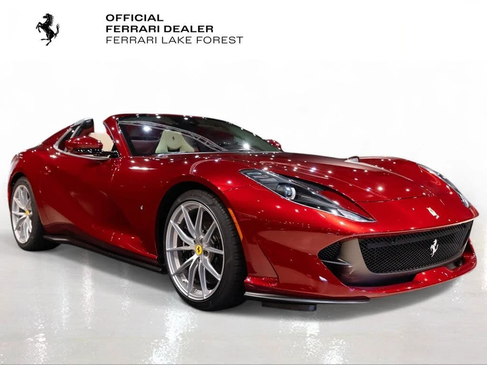 2022 Ferrari 812 GTS - Image 8 of 31