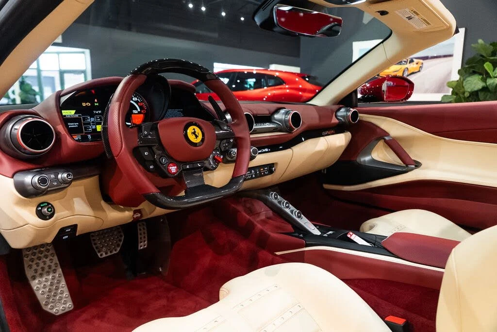 2022 Ferrari 812 GTS - Image 27 of 31