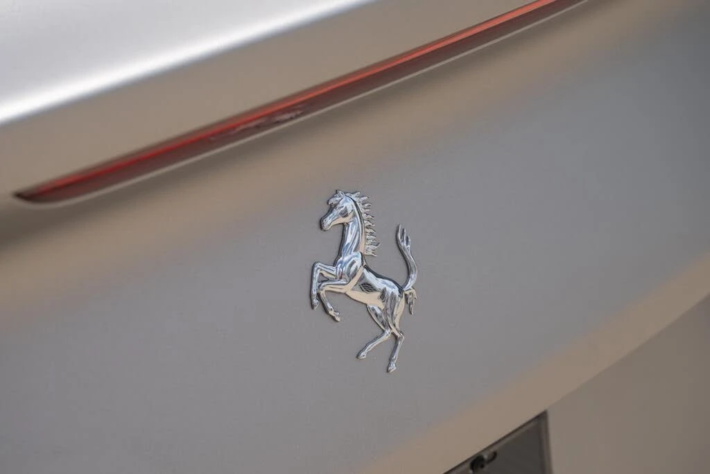 2022 Ferrari 812 GTS - Image 18 of 31