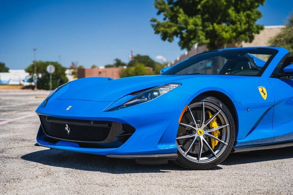 2022 Ferrari 812 GTS - Image 22 of 31