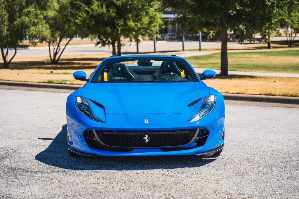 2022 Ferrari 812 GTS - Image 6 of 31
