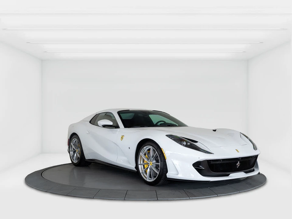 2022 Ferrari 812 GTS - Image 7 of 7