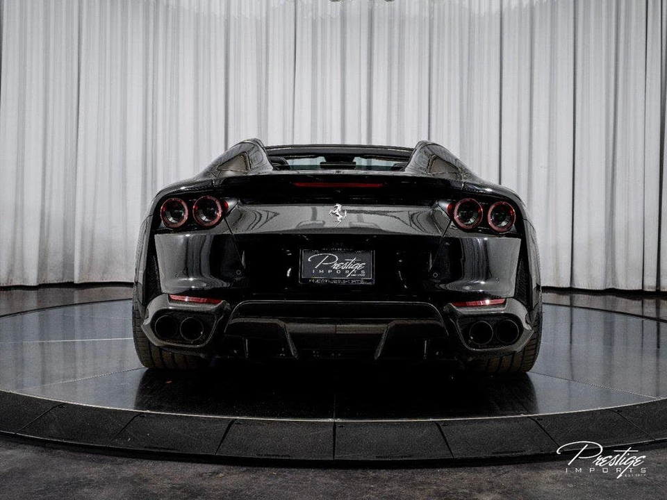 2022 Ferrari 812 GTS - Image 21 of 31