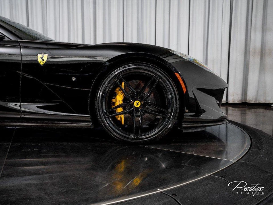 2022 Ferrari 812 GTS - Image 30 of 31