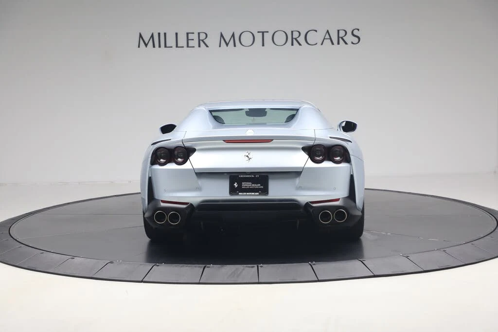 2022 Ferrari 812 GTS - Image 29 of 31