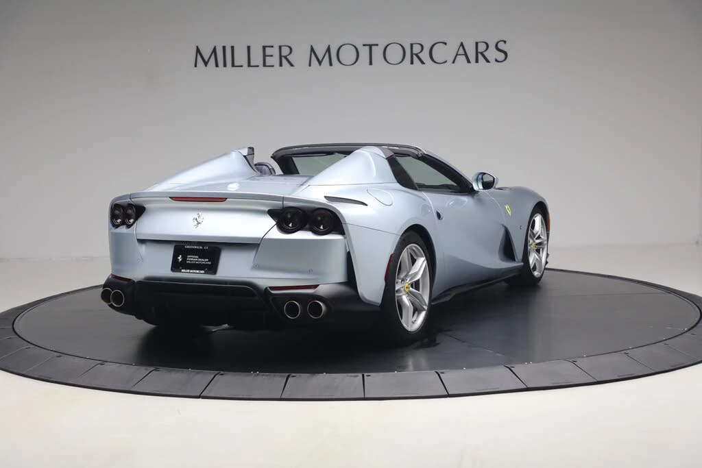 2022 Ferrari 812 GTS - Image 7 of 31